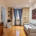 Apartamento With Terrace Near Piazza Navona - Fromhometorome *